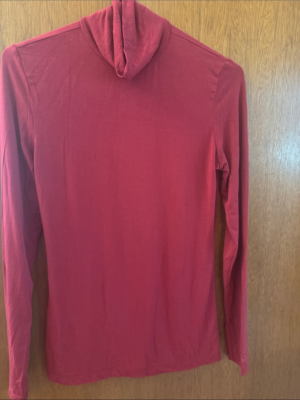 Cuddl Duds Women's Long Sleeve turtleneck  Tee - Berry Red